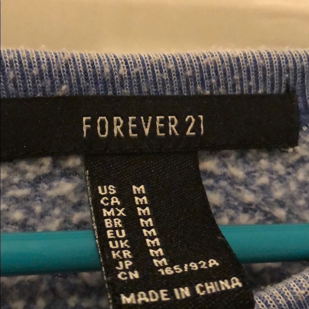Forever 21 sweater - Picture 3 of 4